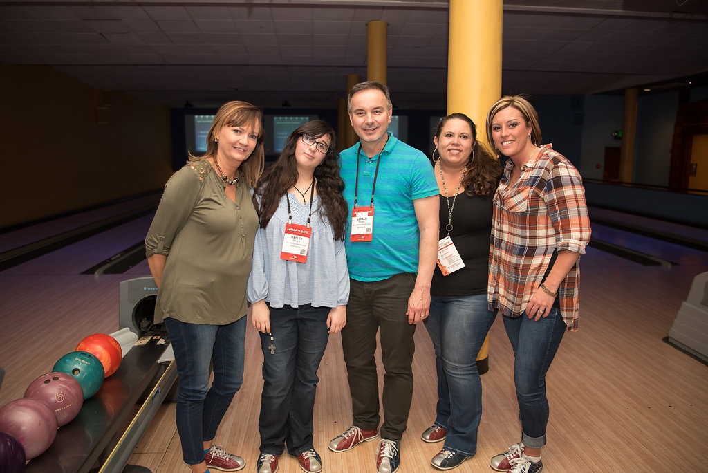 Hilldrup team at bowling alley