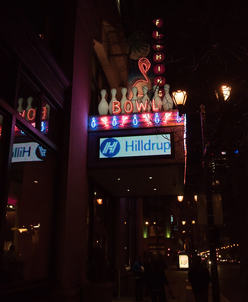 Bowling alley sign with Hilldrup logo