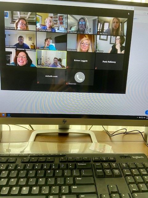 Hilldrup employees meet virtually online to talk business and connect