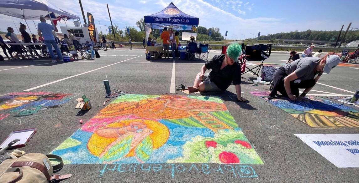 Benjamin Collins during the Via Colori Art Festival