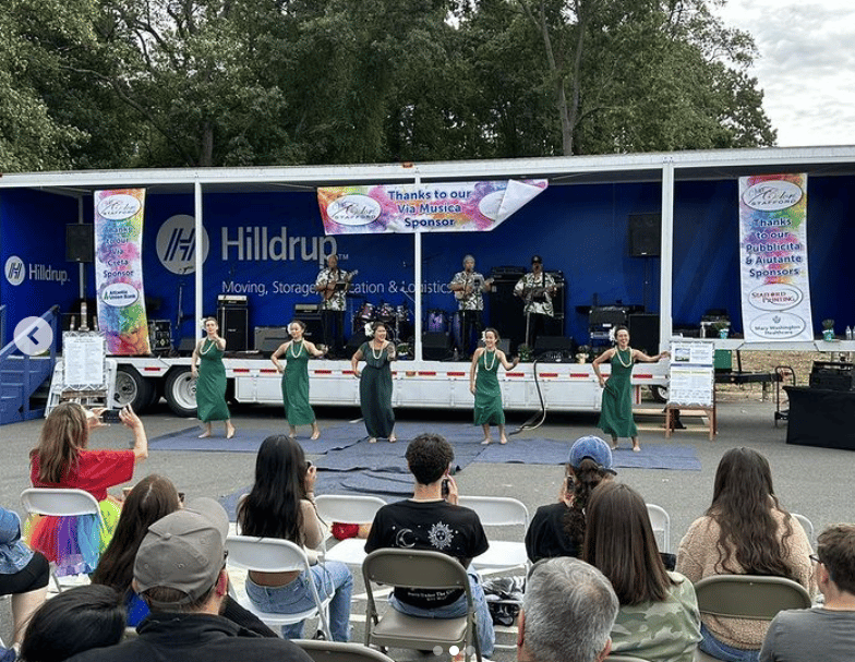 Hilldrup's open stage trailer during the Via Colori Art Festival 