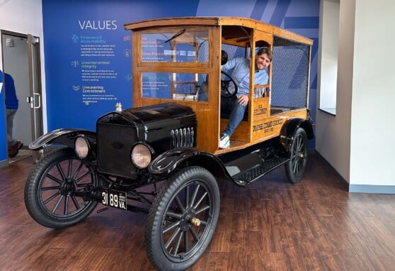 JJ Mari in Hilldrup antique truck