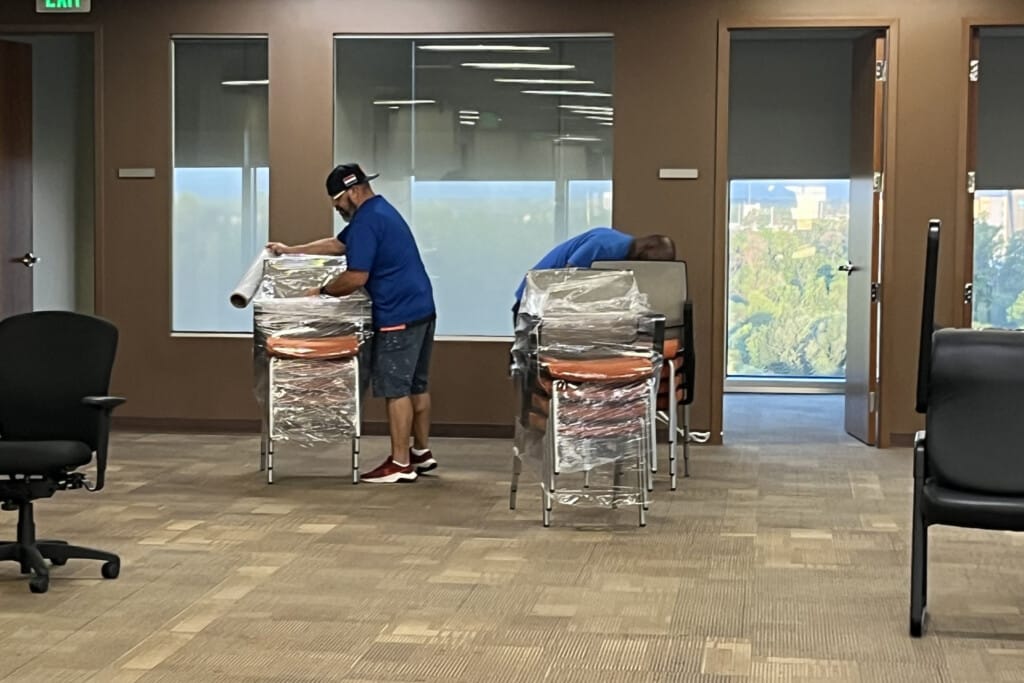 Hilldrup Crew Wrapping Chairs