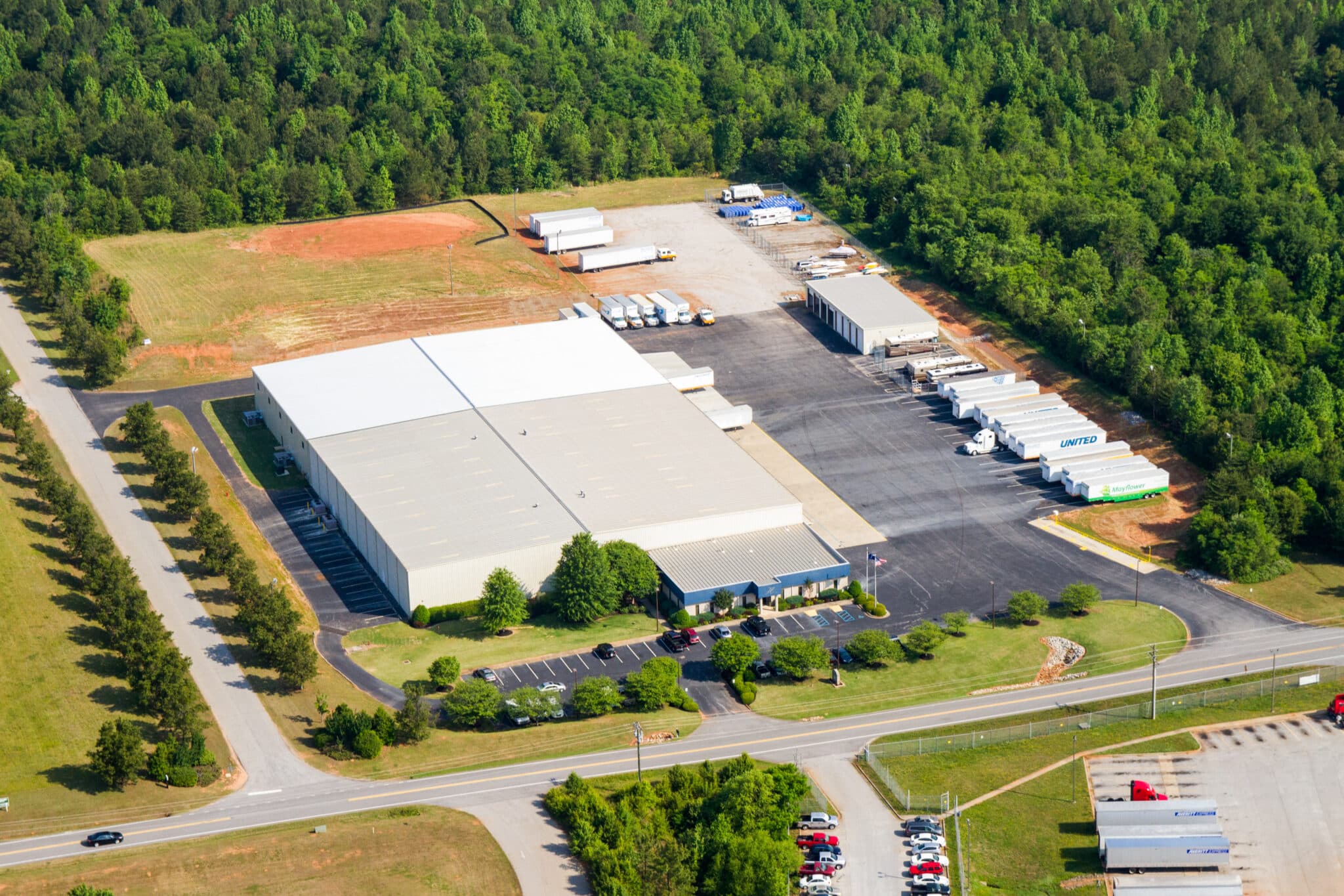 Arial view of Hilldrup's Greenville warehouse